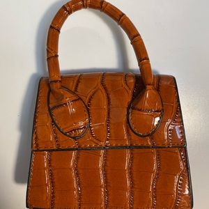 Brown handle bag
